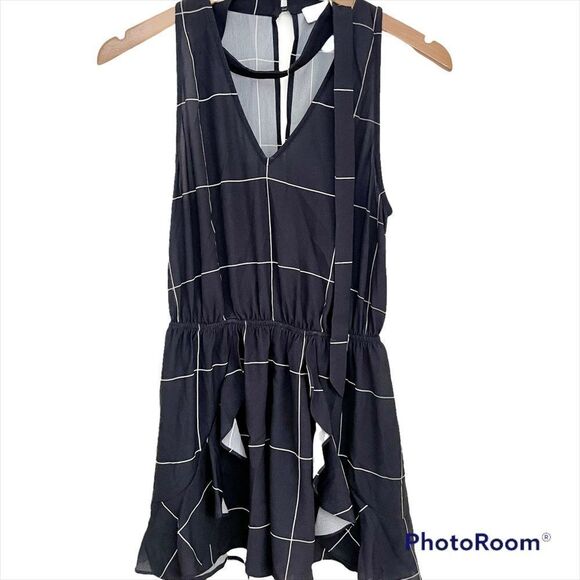 Finders Navy Blue Romper  - Picture 3 of 10